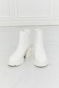 Thumbnail for MMShoes What It Takes Lug Sole Chelsea Boots in White