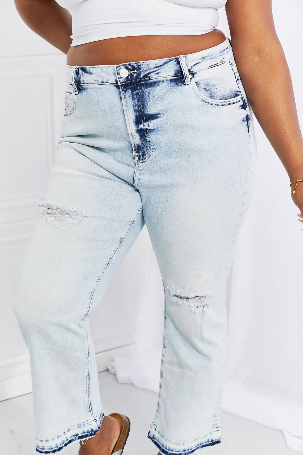 RISEN Full Size Acid Wash Crop Straight Jeans